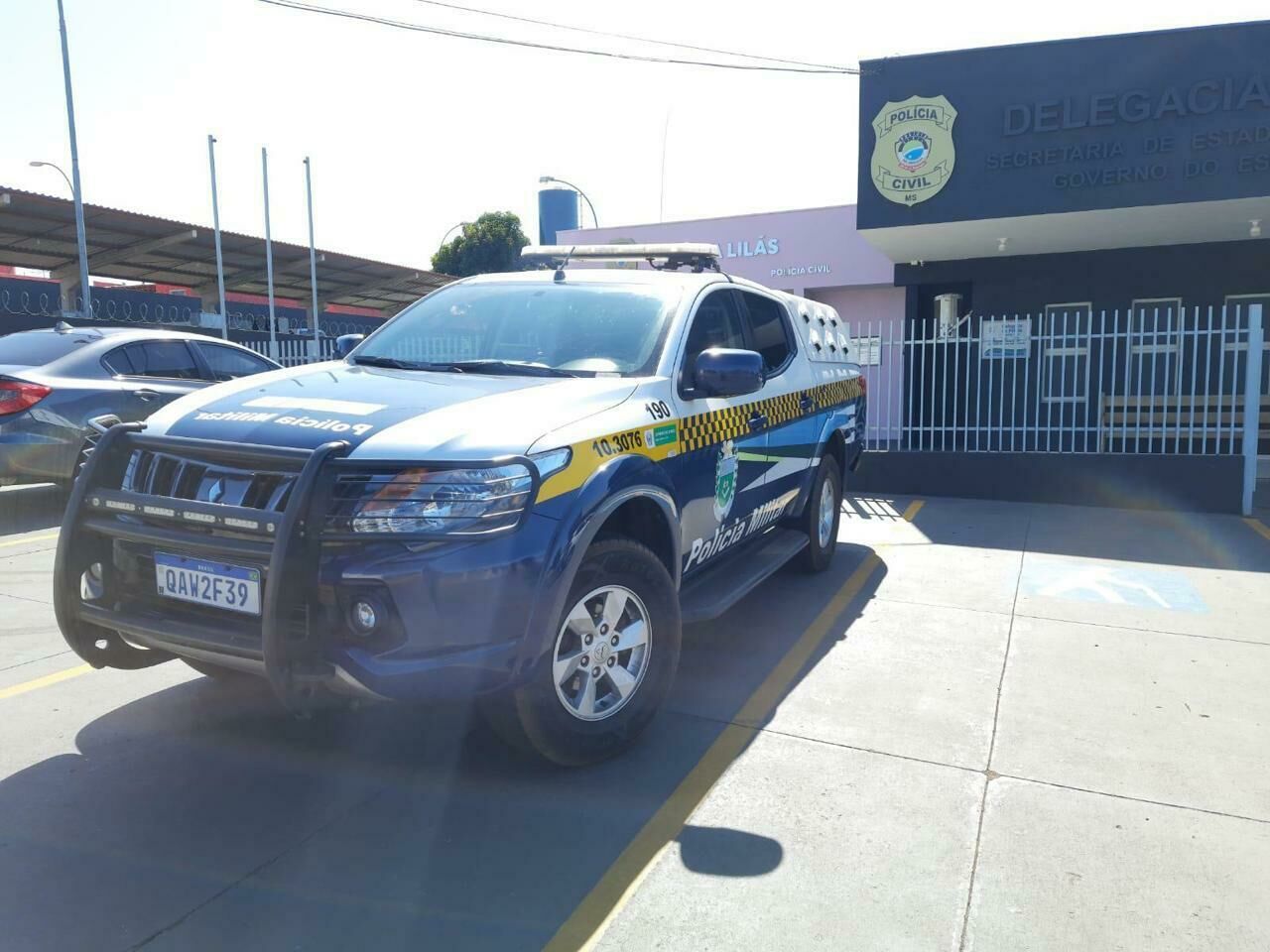 Imagem de compartilhamento para o artigo Motorista colide em carro estacionado, foge e é localizado pela Polícia Militar, em Costa Rica da MS Todo dia